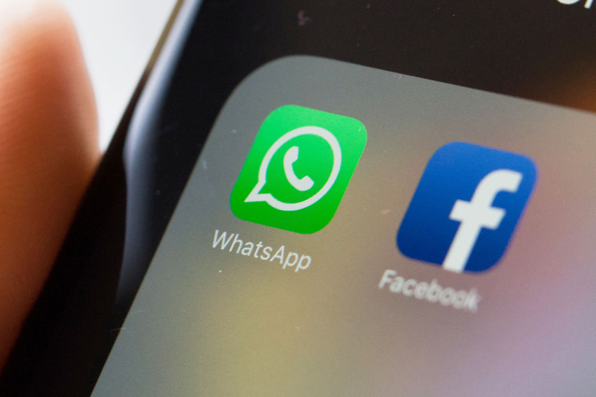 WhatsApp delays privacy update amid 'confusion' with Facebook data sharing