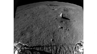 China descobre um fragmento "incomum" do outro lado da lua