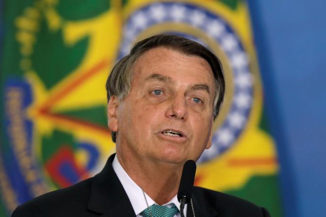 Em poucas horas, o presidente brasileiro, Jair Bolsonaro, respondeu ao pedido da Autoridade de Futebol da América do Sul, após a retirada de Colômbia e Argentina.