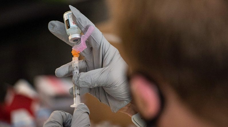 Dezenas de milhares de vacinas contra o coronavírus expiraram no Alabama, enquanto milhões permanecem não vacinados