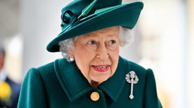 ECOLOGY, LE LIVE - A Rainha Elizabeth II renuncia à participação na COP26 'com base no conselho médico'