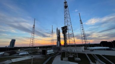 O lançamento de um foguete Atlas 5 para a missão militar dos EUA no espaço foi adiado até segunda-feira.  Como assistir à transmissão ao vivo.