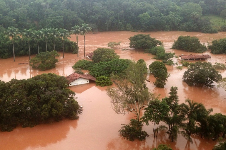 Inundações após fortes chuvas em Minas Gerais, 10 de janeiro de 2022 no Brasil (AFP - Douglas Magno)