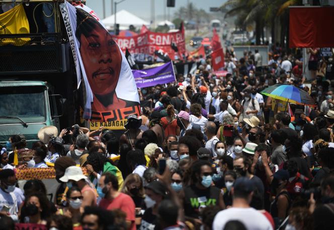 Manifestation pour demander justice après le meurtre du Congolais Moïse Kabagambe, no Rio de Janeiro, au Brésil, le 5 fevrier 2022.