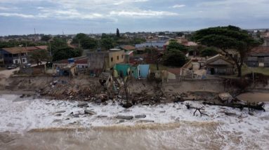 Vídeo.  Brasil: uma cidade costeira inundada pela subida das águas