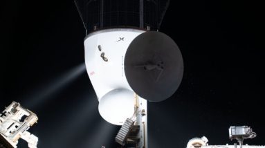 NASA e SpaceX interrompem o lançamento do Dragon para estudar a questão da hidrazina