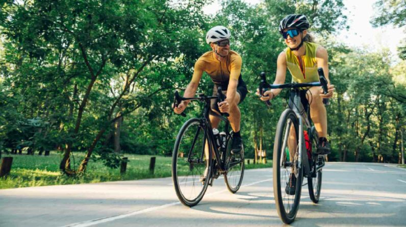 Exercícios de ciclismo HIIT para aumentar sua força
