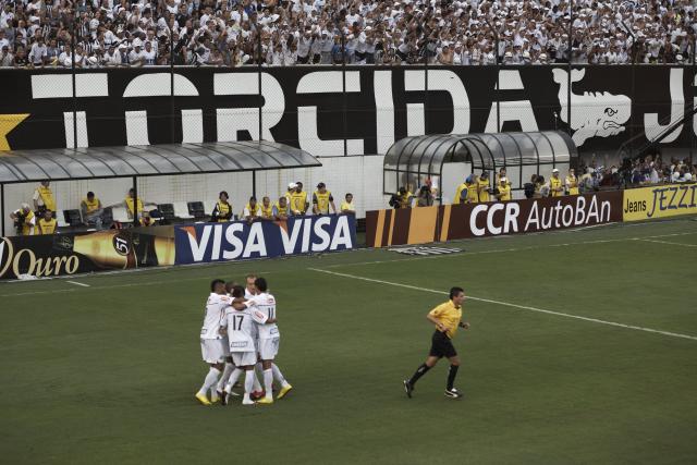 Dois jogadores suspensos no Brasil por manipulação de resultados
