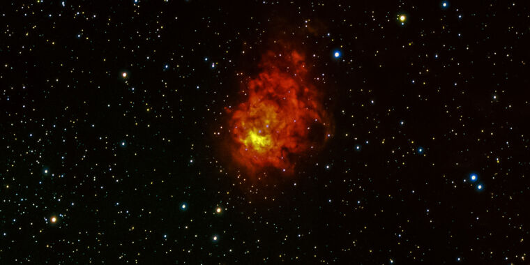 Telescópio Diário: Uma protoestrela monstruosa em uma nebulosa distante