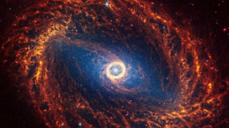 O Telescópio James Webb compartilha imagens impressionantes de 19 galáxias espirais