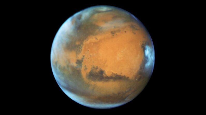 A NASA está procurando voluntários para uma missão paga de simulação de Marte com duração de um ano