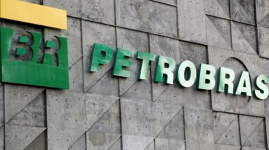 Lucro líquido da Petrobras caiu acentuadamente no primeiro trimestre